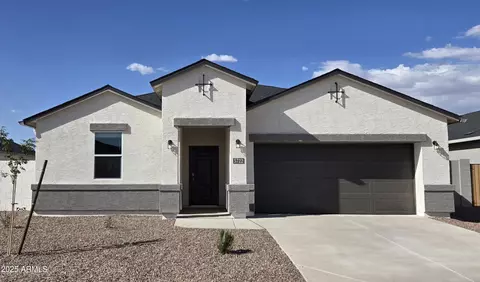 5722 E Freesia Ln, San Tan Valley, AZ 85140