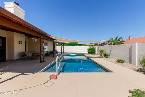 Exterior - 1966 E Belmont Dr, Tempe, AZ 85284 photo 6 of 7