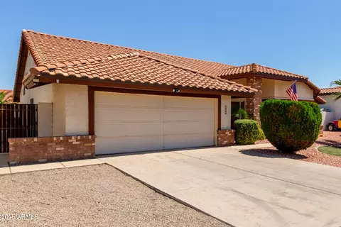 Exterior - 1966 E Belmont Dr, Tempe, AZ 85284 photo 1 of 7