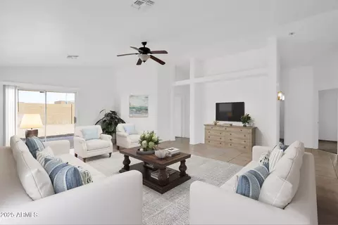 6705 N 77th Dr, Glendale, AZ 85303