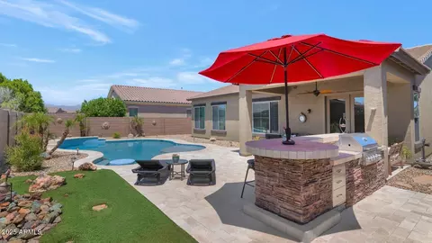 17559 W Dahlia Dr, Surprise, AZ 85388