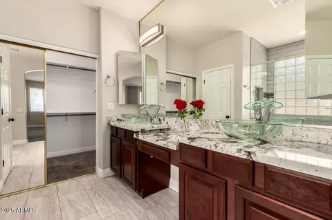 2602 E Glass Ln, Phoenix, AZ 85042 photo 18
