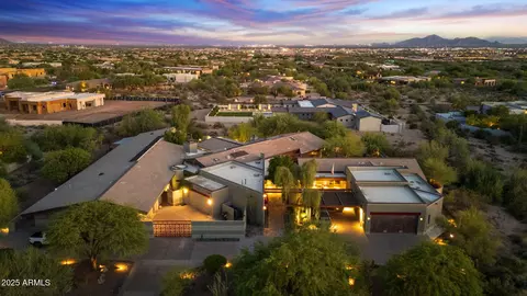 8845 E Sierra Pinta Dr, Scottsdale, AZ 85255
