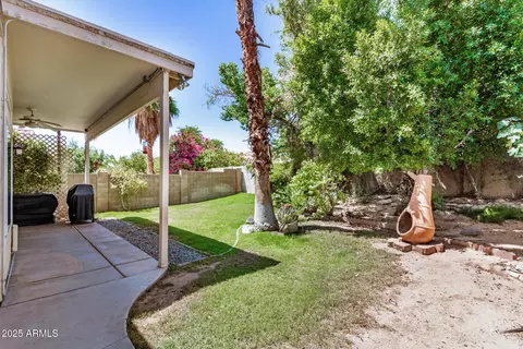 Exterior - 1332 E Muriel Dr, Phoenix, AZ 85022 photo 4 of 5