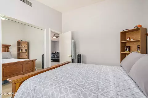 Bedroom - 1332 E Muriel Dr, Phoenix, AZ 85022 photo 4 of 7