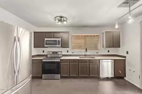 Kitchen - 3237 S Chaparral Rd, Apache Junction, AZ 85119 photo 2 of 3