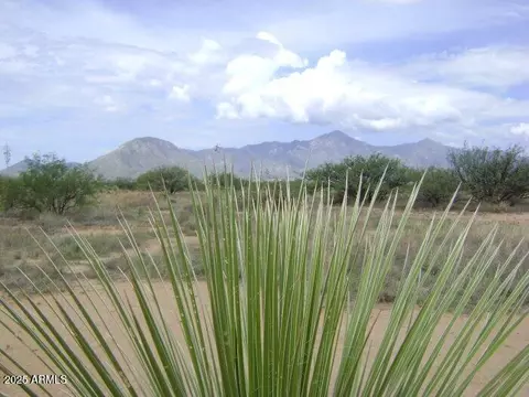 0000 E Cactus Ranch Rd #16F, Hereford, AZ 85615