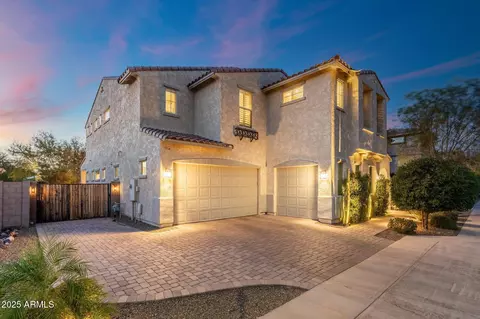 110 E Pasaro Dr, Phoenix, AZ 85085 photo 6