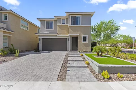 3556 E Tina Dr, Phoenix, AZ 85050