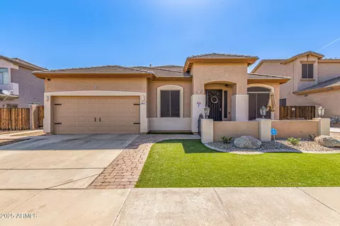 9815 S 43rd Ln, Laveen, AZ 85339
