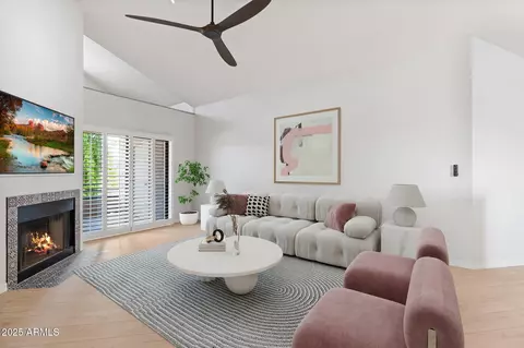 10301 N 70th St #238, Paradise Valley, AZ 85253