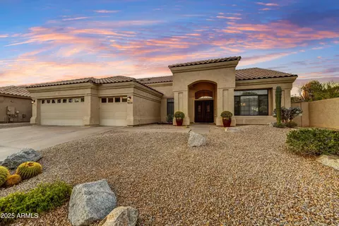 9034 E Helm Dr, Scottsdale, AZ 85260