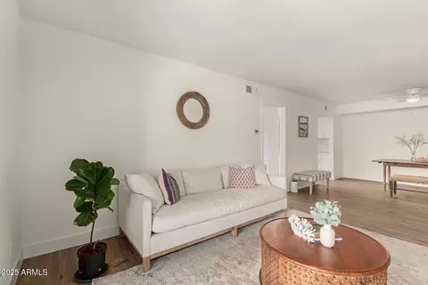 3825 E Camelback Rd #234, Phoenix, AZ 85018 photo 7