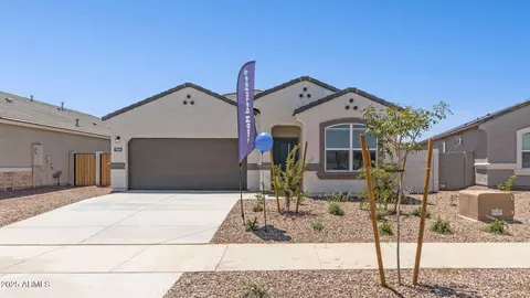 18376 W Hackamore Dr, Wittmann, AZ 85361