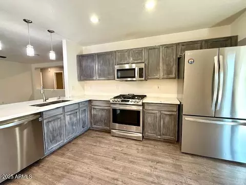 Kitchen - 11320 E Queensborough Ave, Mesa, AZ 85212 photo 4 of 4