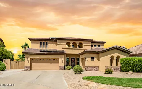 14586 W Columbus Ave, Goodyear, AZ 85395