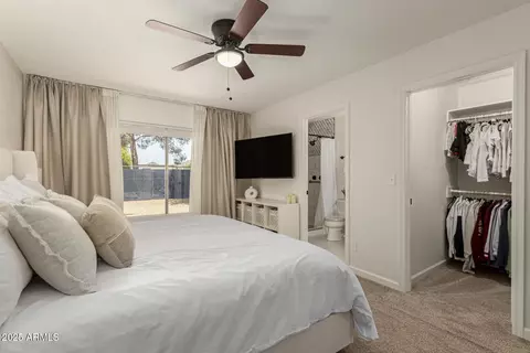 Bedroom - 1338 E Tonto Ln, Phoenix, AZ 85024 photo 2 of 4