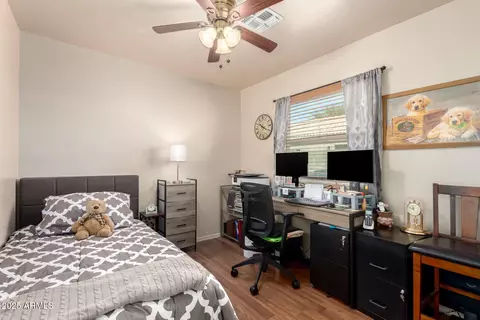 Bedroom - 1702 E Horseshoe Ave, Gilbert, AZ 85296 photo 3 of 4