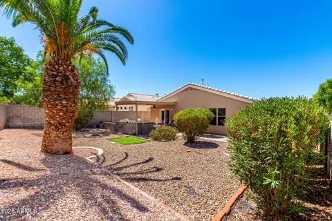 Exterior - 1702 E Horseshoe Ave, Gilbert, AZ 85296 photo 2 of 5