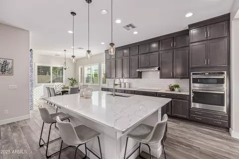 Kitchen - 9809 E Strobe Ave, Mesa, AZ 85212 photo 3 of 6