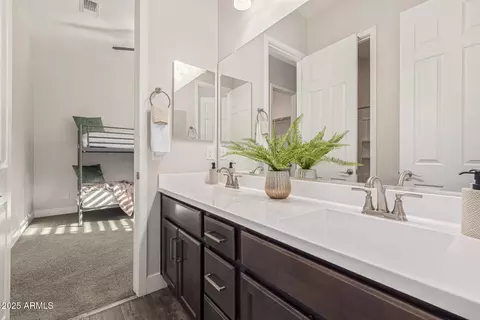 Bath - 9809 E Strobe Ave, Mesa, AZ 85212 photo 5 of 6