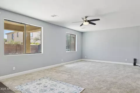 3659 E Parkview Dr, Gilbert, AZ 85295 photo 9