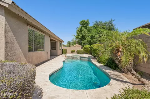 Exterior - 4159 E Shannon St, Gilbert, AZ 85295 photo 4 of 10