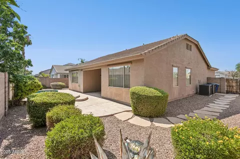 Exterior - 4159 E Shannon St, Gilbert, AZ 85295 photo 6 of 10