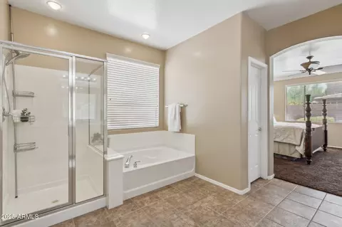 Bath - 4159 E Shannon St, Gilbert, AZ 85295 photo 4 of 5