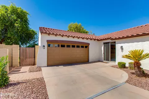 Exterior - 7727 E Butte St, Mesa, AZ 85207 photo 4 of 6