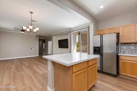 Kitchen - 7727 E Butte St, Mesa, AZ 85207 photo 3 of 3