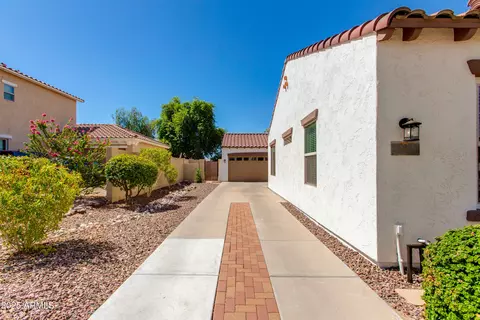 Exterior - 7727 E Butte St, Mesa, AZ 85207 photo 3 of 6