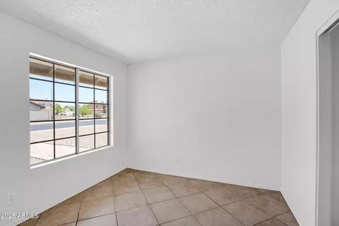 943 E Inca St, Mesa, AZ 85203 photo 21