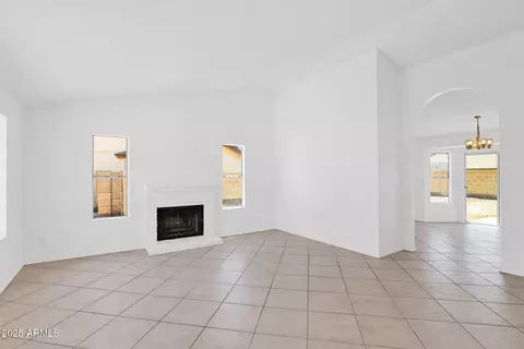 943 E Inca St, Mesa, AZ 85203 photo 6