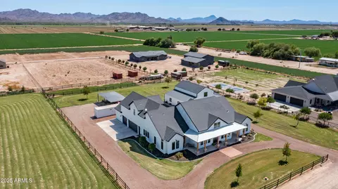 29617 W Eagle Dr, Palo Verde, AZ 85343