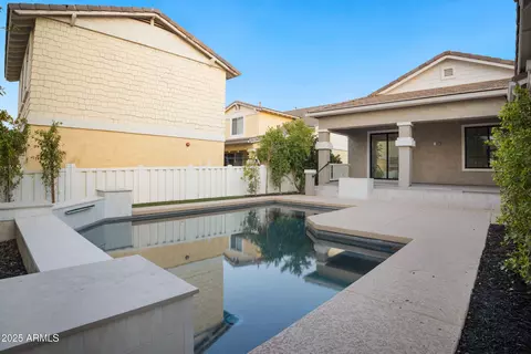 Exterior - 3102 E Agritopia Loop N, Gilbert, AZ 85296 photo 10 of 13