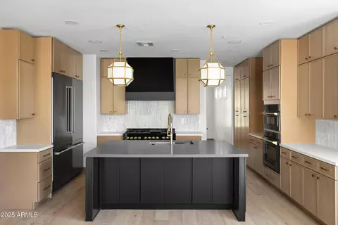 Kitchen - 3102 E Agritopia Loop N, Gilbert, AZ 85296 photo 1 of 3