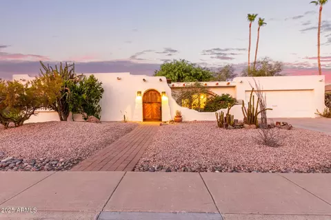 4511 S Los Feliz Dr, Tempe, AZ 85282