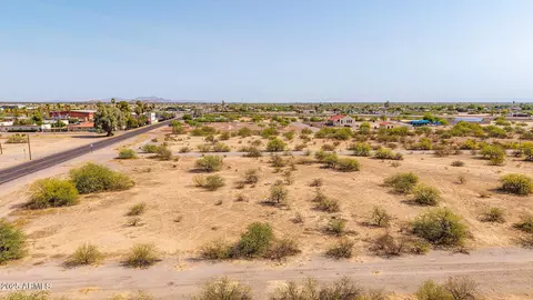 3945 W Saguaro Dr #5, Eloy, AZ 85131