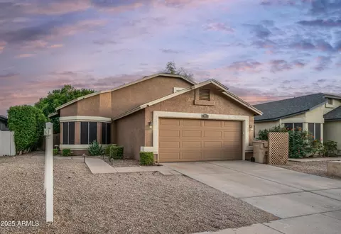 8865 W John Cabot Rd, Peoria, AZ 85382