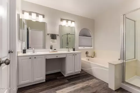 Bath - 3961 E Lexington Ave, Gilbert, AZ 85234 photo 1 of 3