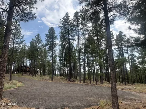 395 W Lazy Pine Ln #-, Munds Park, AZ 86017