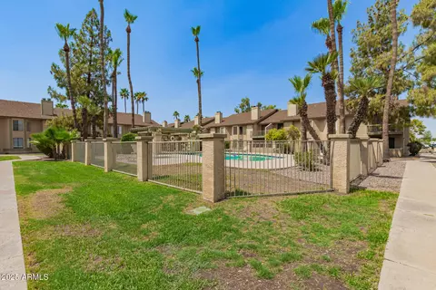 5236 W Peoria Ave #116, Glendale, AZ 85302