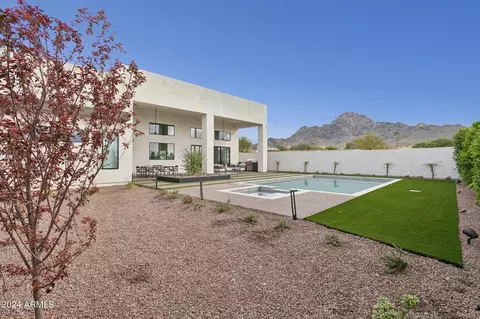 Exterior - 1819 E Myrtle Ave, Phoenix, AZ 85020 photo 14 of 16