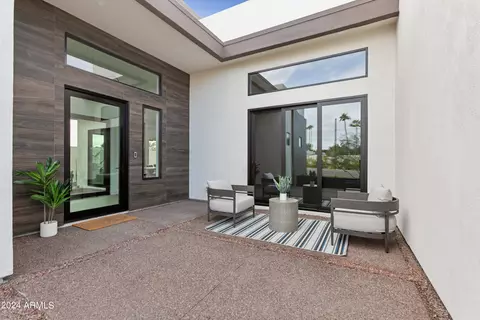 Exterior - 1819 E Myrtle Ave, Phoenix, AZ 85020 photo 4 of 16