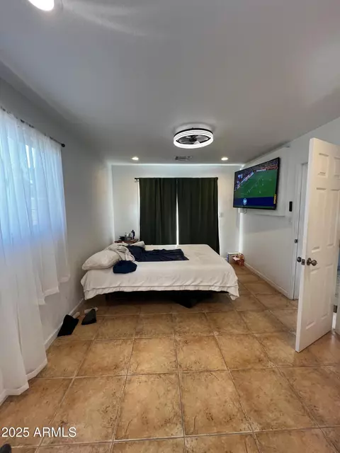 839 S 30th Dr, Phoenix, AZ 85009 photo 3