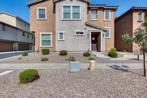 2039 N 77th Dr, Phoenix, AZ 85035