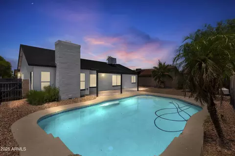 8401 N 107th Ln, Peoria, AZ 85345