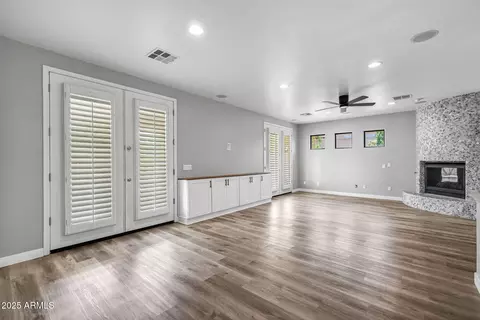 Living - 11436 E Sonrisa Ave, Mesa, AZ 85212 photo 2 of 6