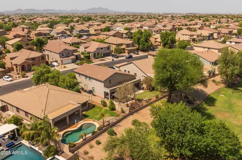 View/Area - 11436 E Sonrisa Ave, Mesa, AZ 85212 photo 2 of 6